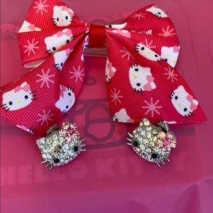 🎀Hello Kitty earrings with Hair Bow